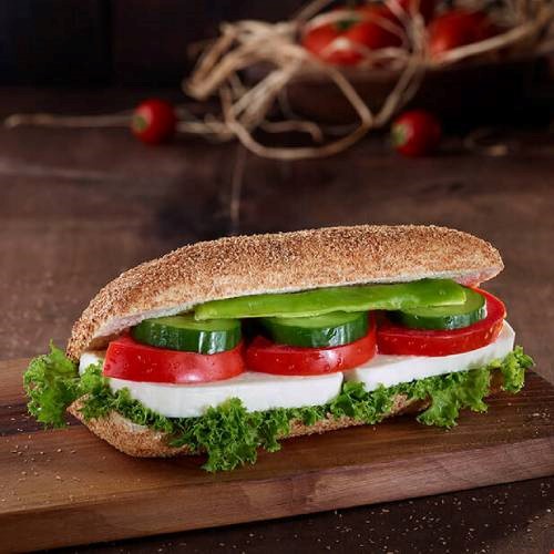 Susamlı Beyaz Peynirli Baget Sandviç